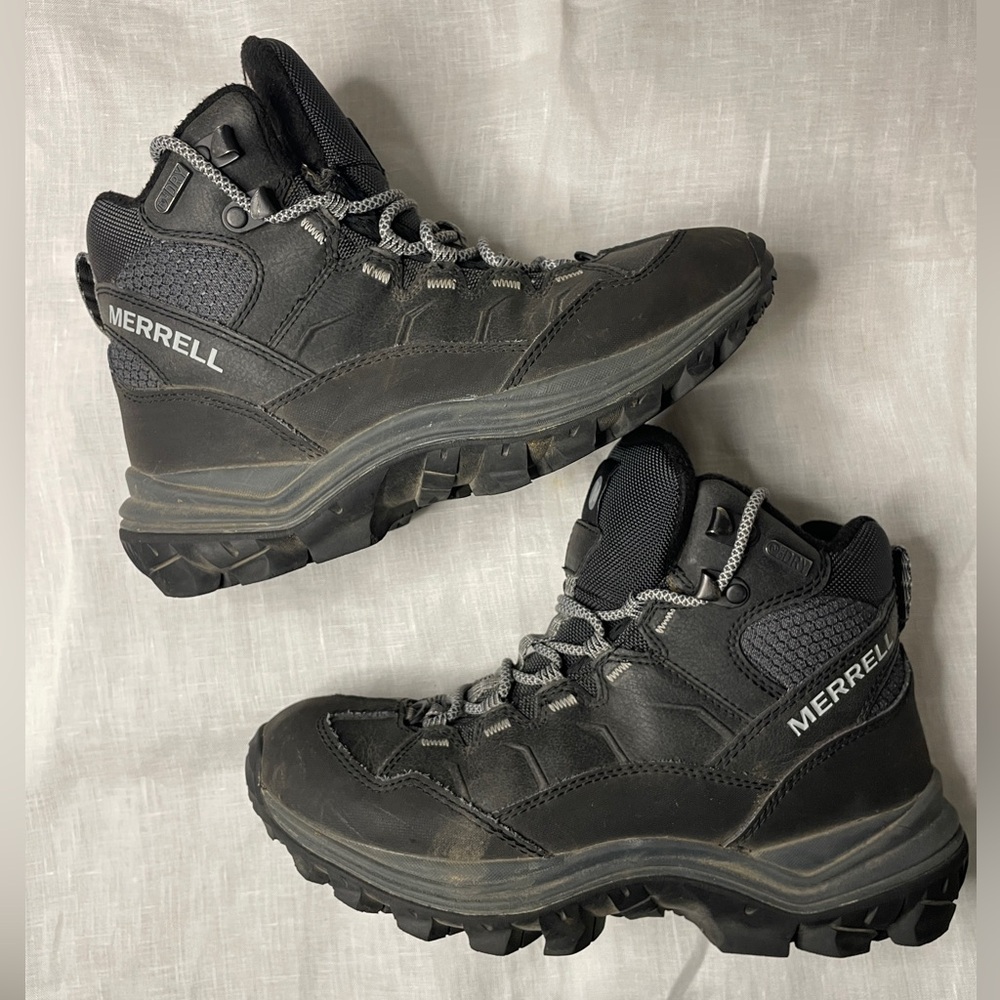 Merrell Thermo Chill Mid Waterproof Hiking Boots Outdoors 200g 6.5 Trekking
